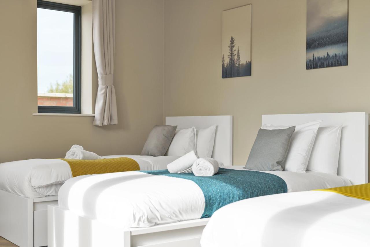 Oyo Fine B&B Hanwell المظهر الخارجي الصورة