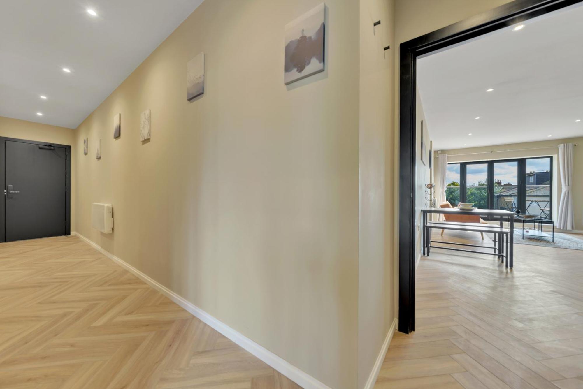 Oyo Fine B&B Hanwell المظهر الخارجي الصورة