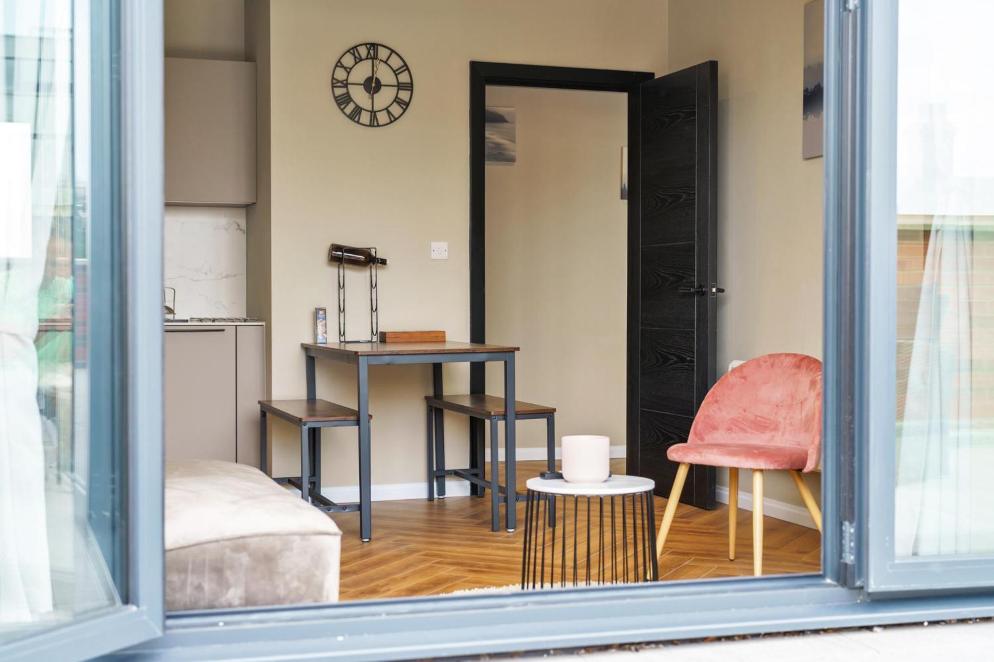 Oyo Fine B&B Hanwell المظهر الخارجي الصورة
