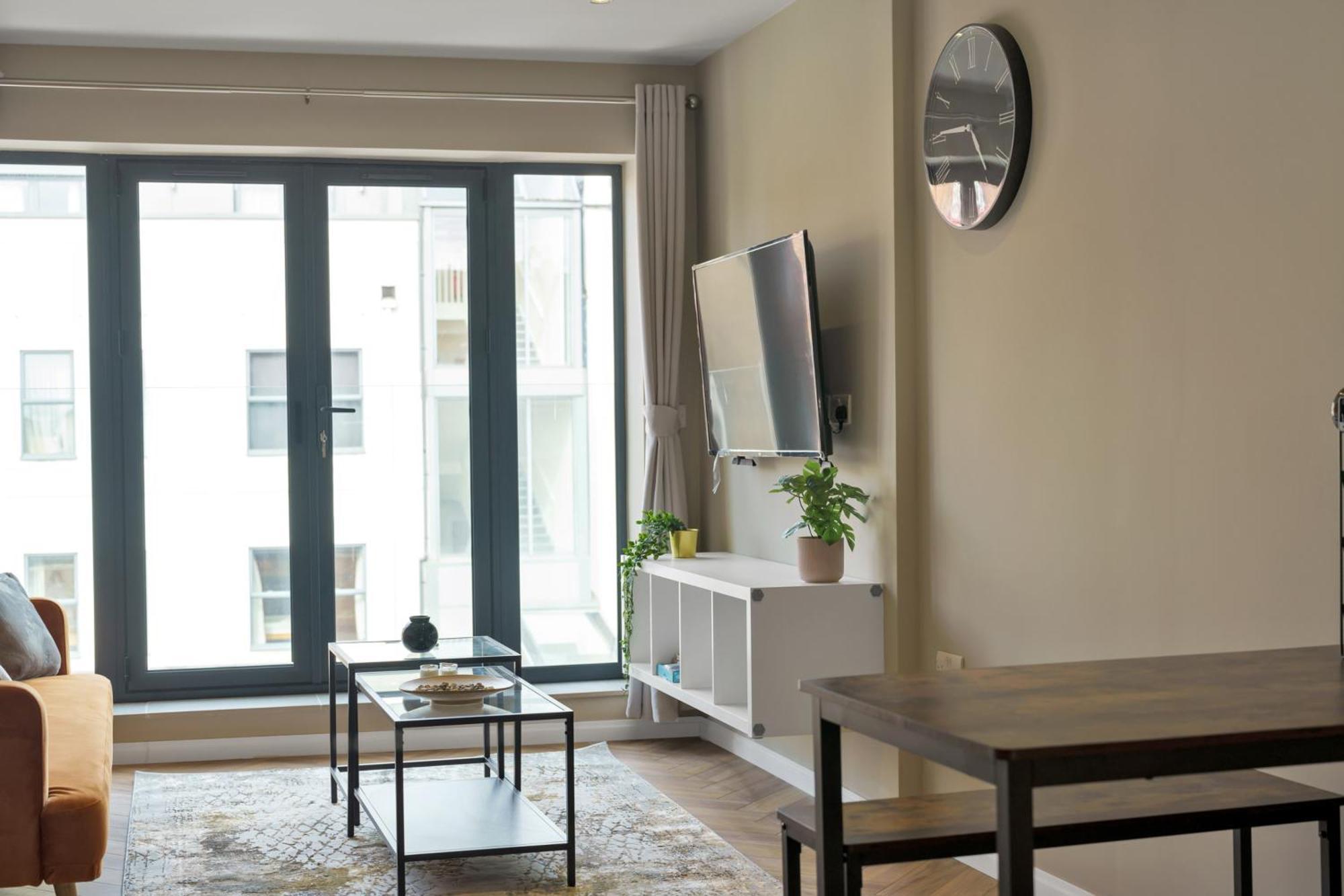 Oyo Fine B&B Hanwell المظهر الخارجي الصورة